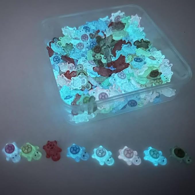 250Pcs Mini Resin Animals Turtles,Tiny Figures Turtle Bulk, Luminous Mini Animals Figurines Glow in The Dark Small Plastic Miniature Turtles Miniature Things Figurines to Hide