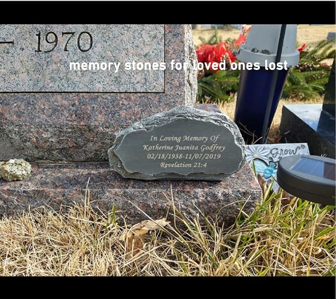 Personalized Garden Stones in Memory of Loved Ones, Engraved with Any Message Memorial Stones Gravestones Outside, Sympathy Memorial Gifts Funeral Gifts for Loved Ones Dad Mom Grandma