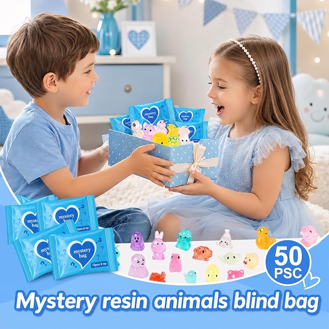 50pcs Luminous Mini Resin Animals, Resin Animals Mystery Bags, Individually Wrapped Blind Bags, Glow in The Dark Tiny Animal Figurines for Fairy Garden, Aquarium, Party Favors & Home Decor Crafts