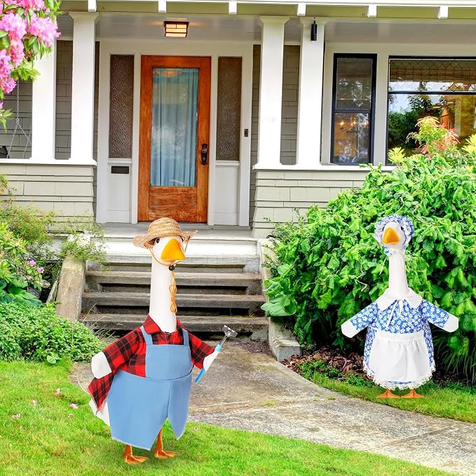 FuWeave 2 Set Porch Goose Outfit Spring Gardener Goose Clothes with Small Flower Pot for 23" Cement Outdoor Patio Yard Decor(Heart)