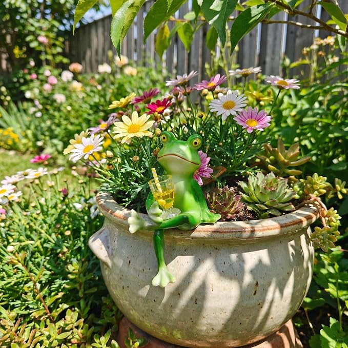Sherum Tipsy Frog Pot Hugger - 3 Inch Miniature Frog Figurines, Waterproof Garden Decor Outdoor Statue for Flower Pots & Yard, Frog Planter Hugger(Sit Down)