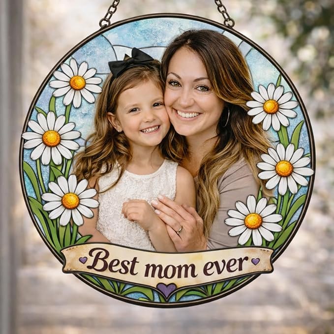 Personalized April Daisy Birth Flower Stained Glass Suncatcher – Custom Photo & Name Window Hanging Keepsake Gift for Mom, Grandma, Mother’s Day or April Birthday