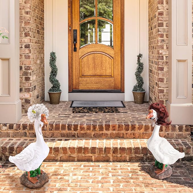 DECOHS 4 Pcs Porch Goose Wigs with Hair Clips, Cute Lawn Goose Statue Braid Wig, Porch Goose Outfits Costume for Outdoor Garden Patio Yard Goosey Decoration