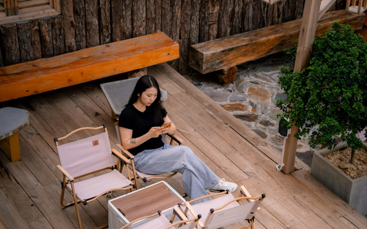 How to Choose the Right Outdoor Ottoman for Comfort
