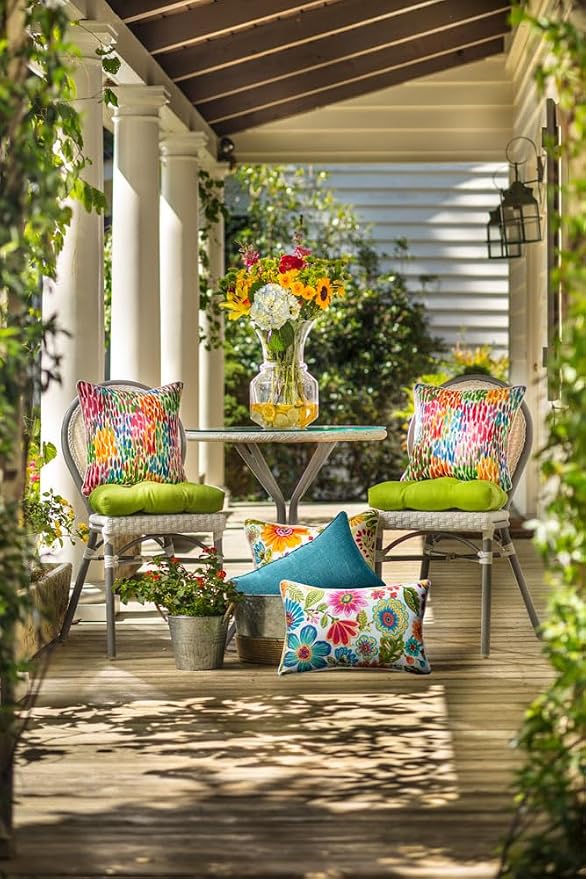 Pillow Perfect Tory Solid Indoor/Outdoor Small Throw Pillow Plush Fill, Weather and Fade Resistant, Small Throw - 16.5" x 16.5", Aqua, 2 Count