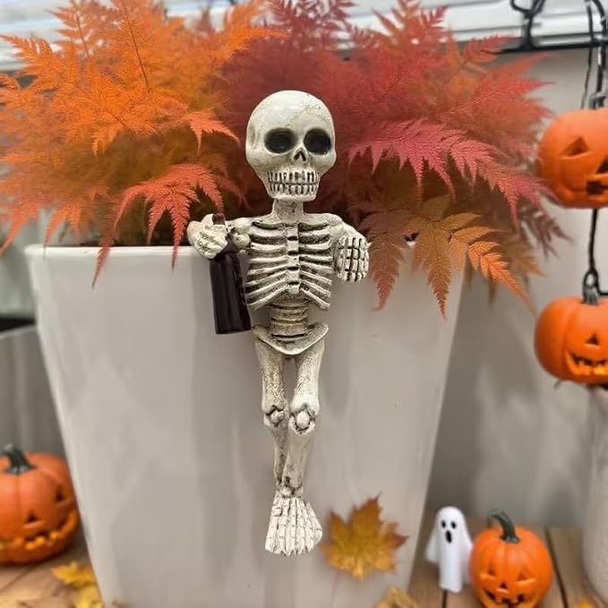 Halloween Skeleton Flowerpot Decoration, Weather Resistant Resin Garden Statue (Black Cup)