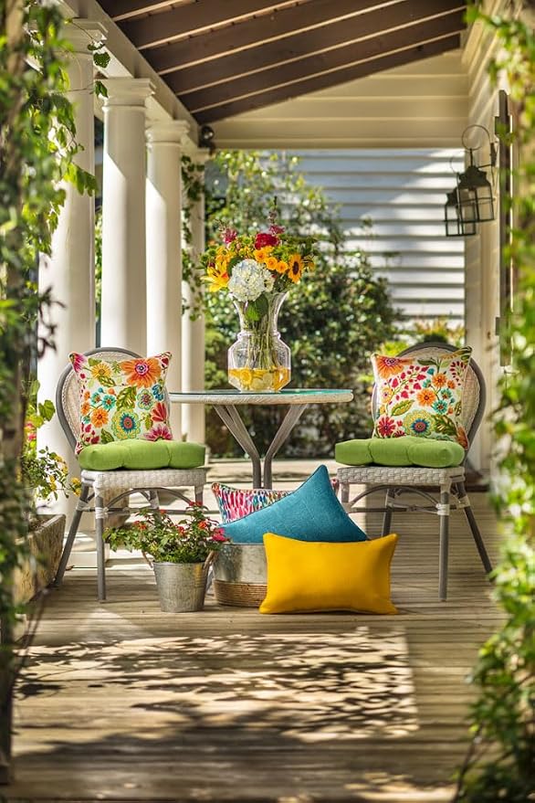 Pillow Perfect Tory Solid Indoor/Outdoor Small Throw Pillow Plush Fill, Weather and Fade Resistant, Small Throw - 16.5" x 16.5", Aqua, 2 Count