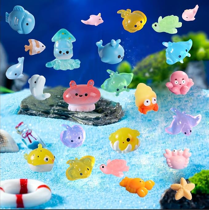 U-Zimikee 200 Pcs Mini Resin Animals - Miniature Animal Figurines Mini Animals to Hide Little Tiny Animal Figures Bulk for Fairy Garden Micro Landscape Decor Dollhouse Crafts Accessories