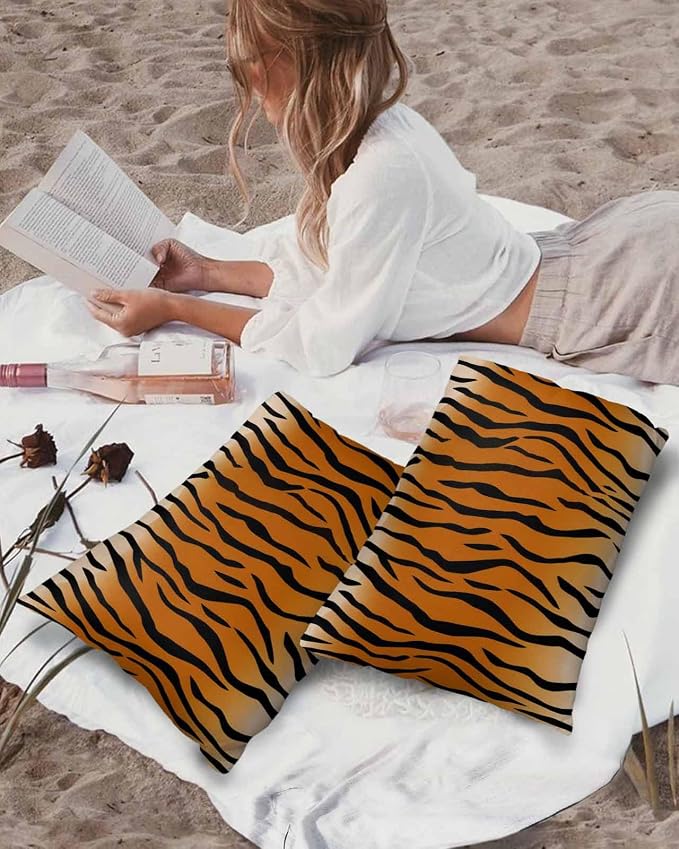 Outdoor Waterproof Throw Pillows Natural Tiger Skin Texture Patio Pillows,Decorative Pillow Covers with Insert,Pillow Cushion Case for Garden Couch Sofa Wildlife Animals Striped