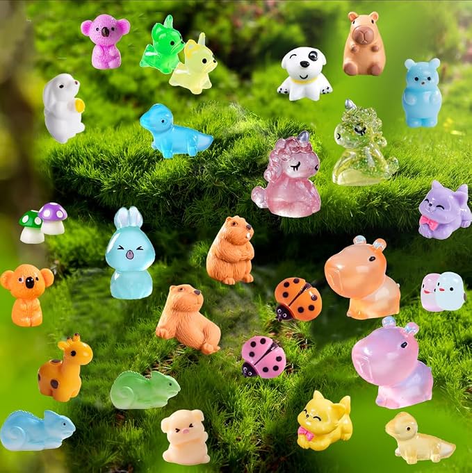 U-Zimikee 200 Pcs Mini Resin Animals - Miniature Animal Figurines Mini Animals to Hide Little Tiny Animal Figures Bulk for Fairy Garden Micro Landscape Decor Dollhouse Crafts Accessories