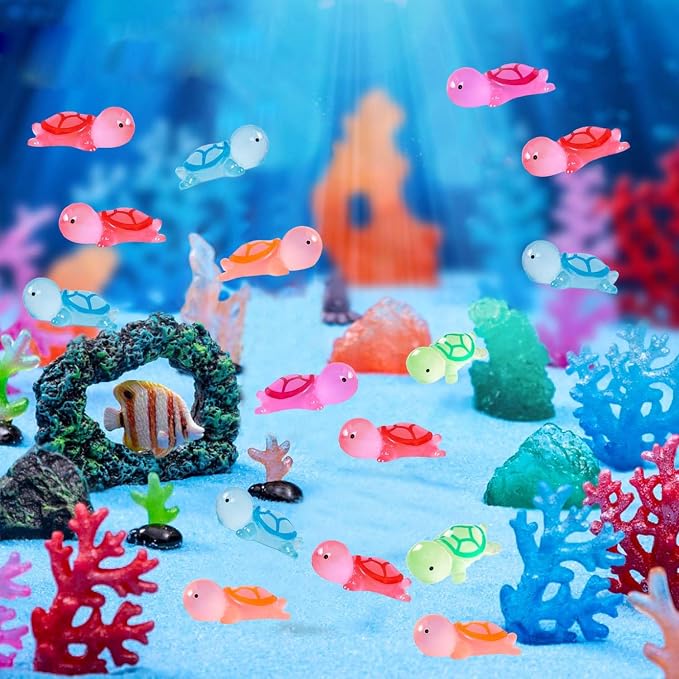U-Zimikee 50 Pcs Luminous Mini Resin Turtles, Miniature Turtle Figurines, Little Animal Figures Glow in the Dark, Small Tiny Animal to Hide, Micro Landscape Ornaments Mini Garden Dollhouse Accessories