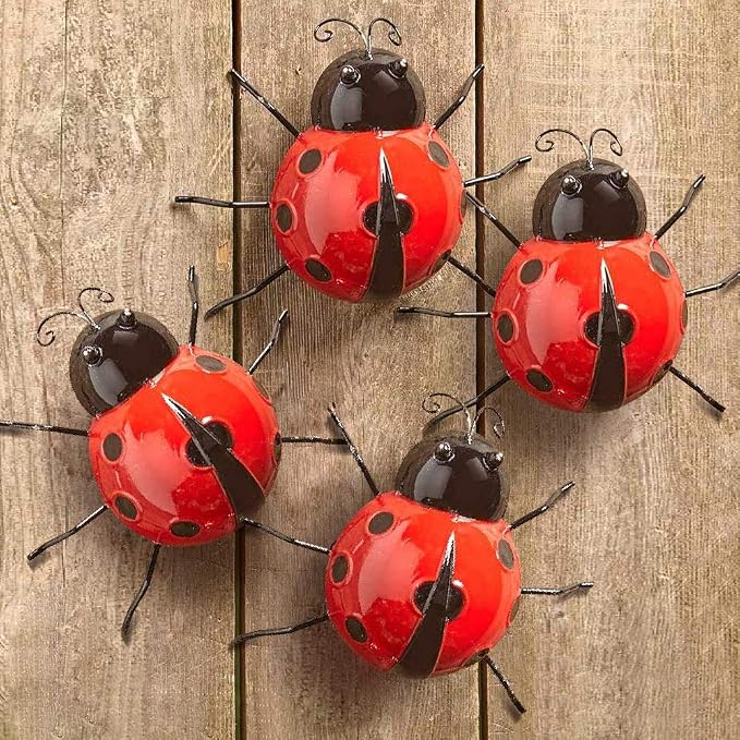 Metal Ladybugs Garden Wall Art Decor Cute Ladybugs Wall Sculptures & Statues Outdoor Decoration Yard Lawn Porch Fence Ornaments, Set of 4