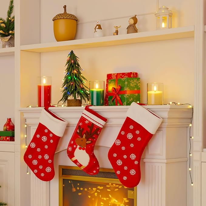 Tuanse 3 Pcs Green and Red Christmas Flameless Pillar Candles with Battery Powered Xmas Mixed Size Color Flickering LED Pillars Lights for Christmas Winter Home Party Decoration