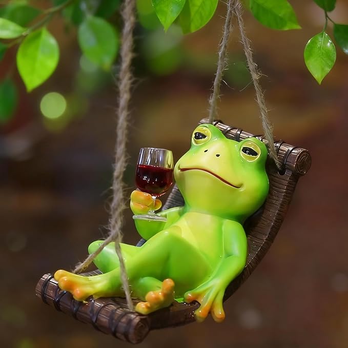 NINIPAPA Frog Garden Decor Outdoor Hanging Frog Wine Statue for Fall Yard Patio Party Decoration, Cute Swing Frog Decor Figurines, Gifts for Mom Dad on Birthday, Valentine's Day Housewarming