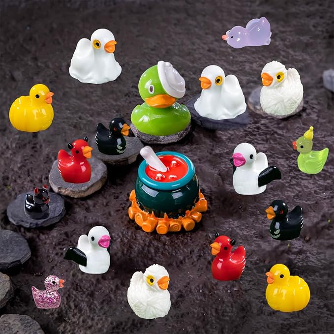U-Zimikee 110 Pcs Multicolor Mini Resin Ducks, Tiny Ducks to Hide, Little Ducks Figurines Small Miniature Ducks Figures Bulk for Mini Fairy Garden, Dollhouse Decoration Micro Landscape Ornament