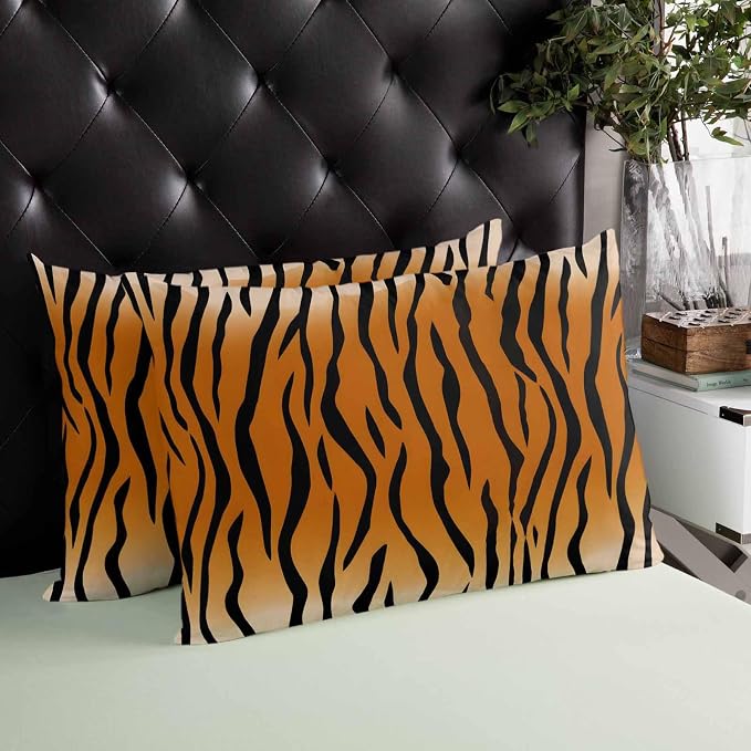 Outdoor Waterproof Throw Pillows Natural Tiger Skin Texture Patio Pillows,Decorative Pillow Covers with Insert,Pillow Cushion Case for Garden Couch Sofa Wildlife Animals Striped