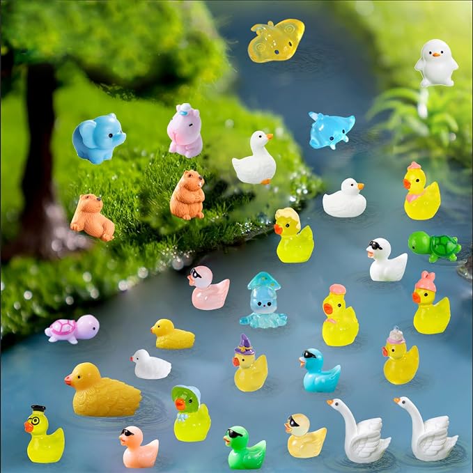 U-Zimikee 200 Pcs Mini Resin Animals - Miniature Animal Figurines Mini Animals to Hide Little Tiny Animal Figures Bulk for Fairy Garden Micro Landscape Decor Dollhouse Crafts Accessories
