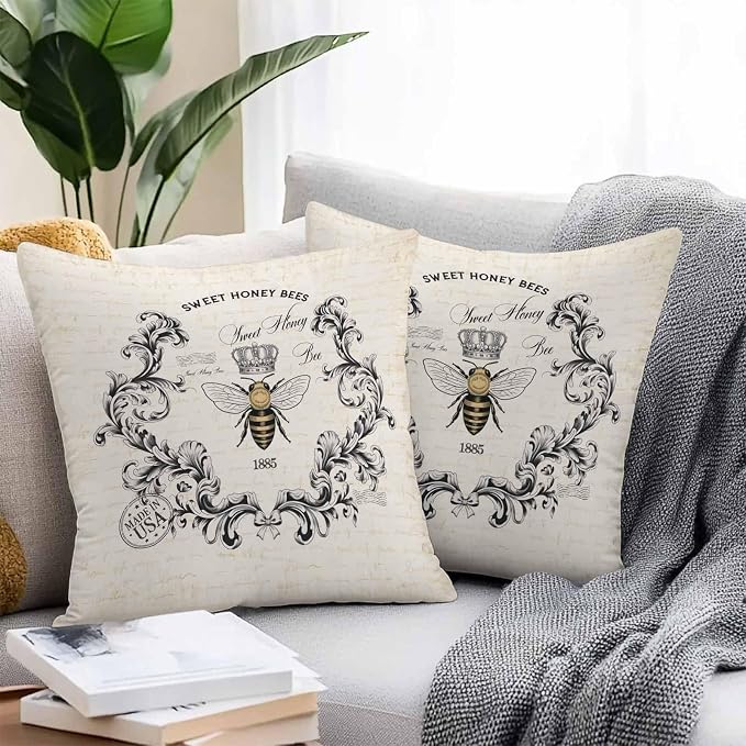 Sweet Honey Bees Outdoor Pillow Covers Pack of 2 Bees Farmhouse Retro Texture Waterproof Throw Pillow Covers Decorative Cushion Cases for Patio Garden Tent Balcony Couch 18x18 inch