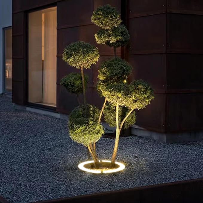 Solar Light Up Palm Tree Outdoor,Warm Light Super Bright 32 LED 5 V 12000mAh Landscape Spotlights for Big Tree&Palm Tree Lighting Christmas FloodLights Home Garden Christmas Party Outdoor