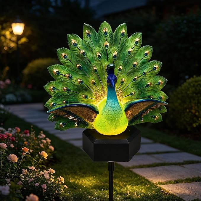 Solar Peacock Garden Sculpture, Outdoor Decor Light with Auto-On LED, Tail Statue for Yard Patio Lawn Walkway Villa Landscape Decoration Gift (This Product is a Static Sculpture.