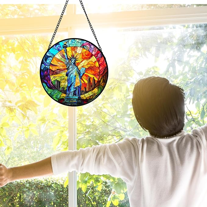 DASTOLL Stained Glass Window Hanging, Statue of Liberty Sun Catchers Diamond Glass Panel Hangings Suncatcher Decor for Birthday for Women, Men, Wife, Aunt, and Mom 6.3x6.3 in