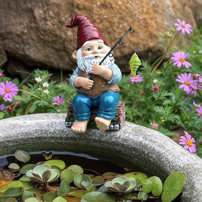 TERESA'S COLLECTIONS Resin Outdoor Statues for Garden Decor, Garden Gnome with Fishing Pole Funny Decorations for Outside, Yard Gnome Decor for Patio Lawn Ornaments, Ideal Gift for Women and Man, 6"