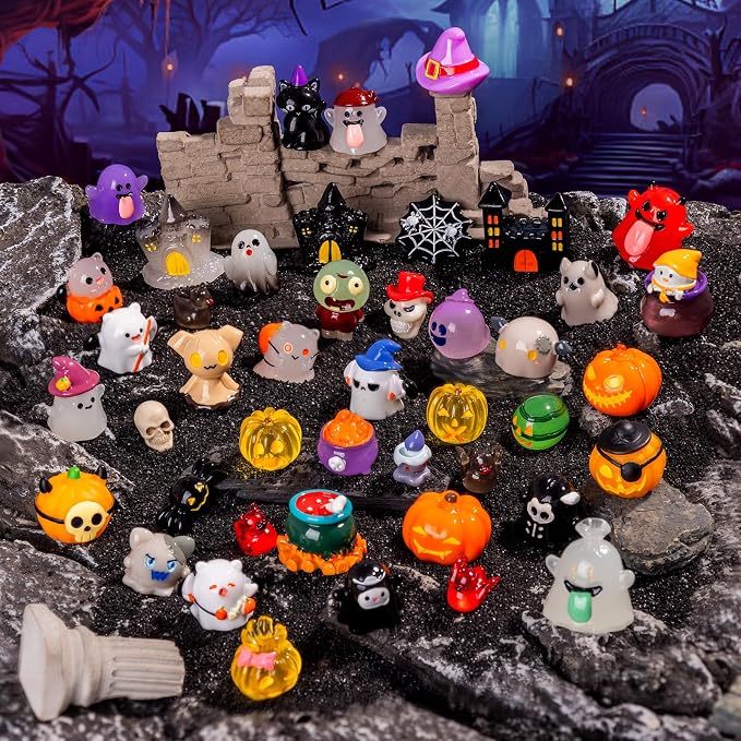 44P Mini Halloween Figurines Tiny Figures Resin Miniature Little Small Figurines Bulk for Micro Fairy Garden Landscape Accessories Hide Crafts Decor
