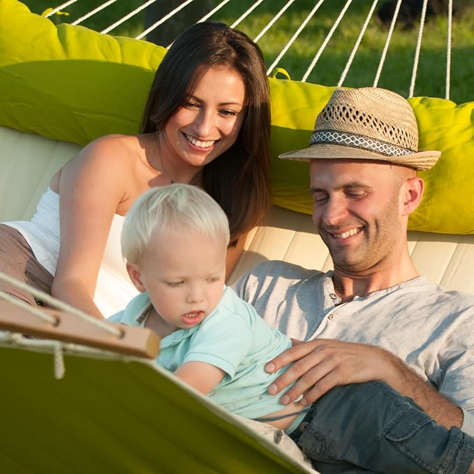 LA SIESTA® Alabama Avocado - Weather-Resistant Quilted Spreader Bar Hammock Size King