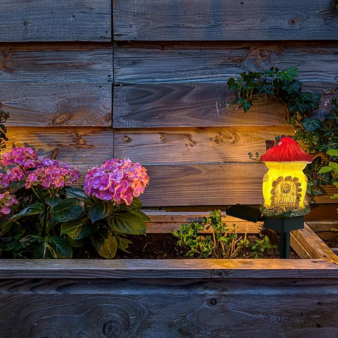 Mushroom Solar Lights Outdoor, Waterproof Fairy Houses Lights Mushroom Garden Decor Decorative Solar Powered Garden Stake Light for Outside Lawn Walkway Patio Yard (Red)