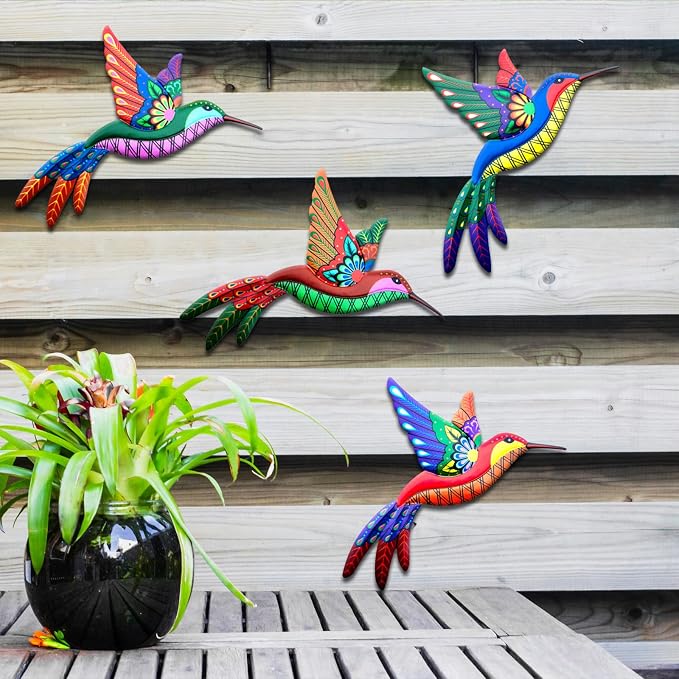 4 PCS Metal Hummingbird Outdoor Wall Decor Art for Garden Fence Decorations | Metal Wall Art Outdoor Hummingbird Yard Art Sculptures for Backyard Patio Balcony Fence