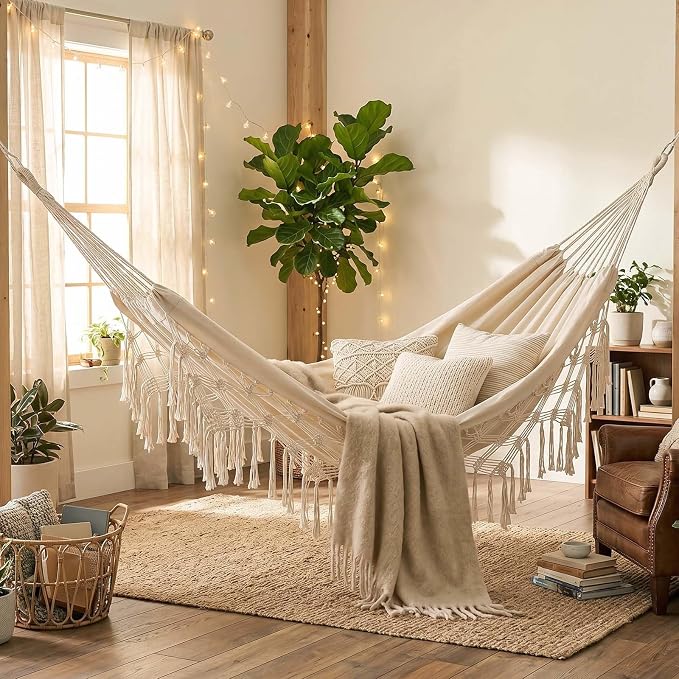 Bohemian White Double Canvas Hammock, Hand-Woven Tassel Boho Outdoor Hammock for Patio Balcony Garden, 2-Person Wedding Decoration, Supports 550 lbs