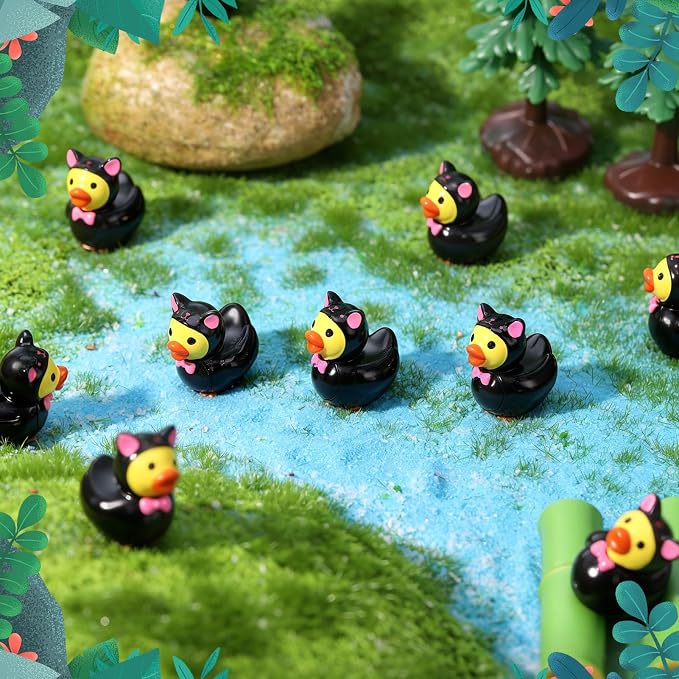 30 Pcs Black Cat Ducks, Mini Black Cat Resin Ducks Bulk, Fun Printed Toy Figures for Birthday Party Favors, Themed Decor, Kids Gift Collection (Black Cat)