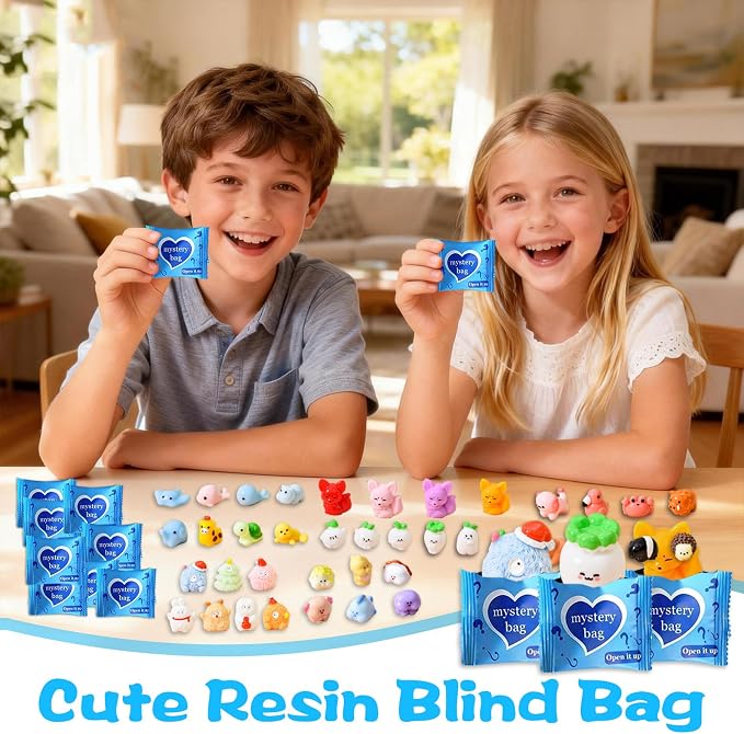 Mini Glow In The Dark Animal Resin Models, Resin Animals Mystery Bags, Individually Wrapped Blind Bags Tiny Animal Figurines, Collectible Mini Animals For Fairy Garden, DIY Crafts (100, B-Animal)