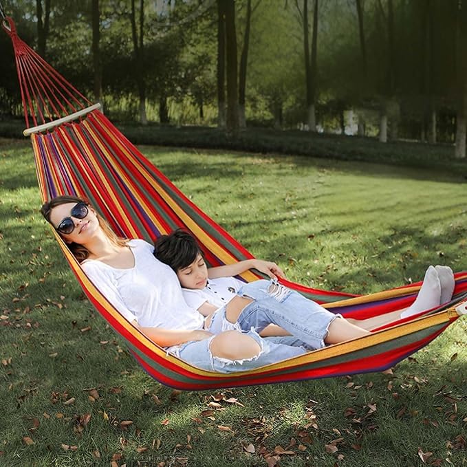 YSUEFIJO Comfortable Hammock for Outdoor Use, Portable Hanging Hammock for Garden, Patio, Or Backyard, Hammock with Adjustable Straps, Relaxing Hanging Hammock for Reading Or Lounging