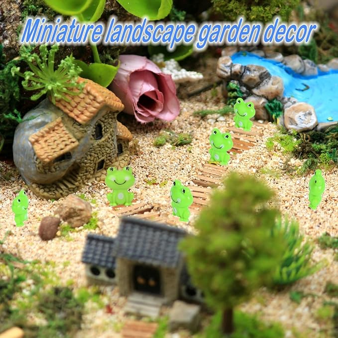 200 Pack Mini Green Plastic Frogs, Small Frog Figurine Tiny Frogs to Hide Fairy Garden Miniature Dollhouse Home Decor Frog Decorations