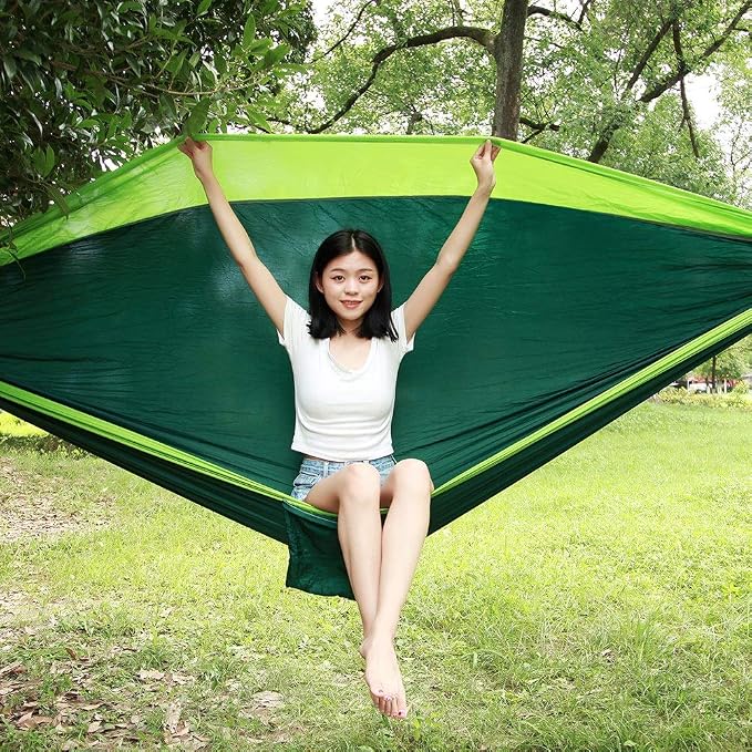 Portable Camping Travel Single Hammock, Lightweight Hanging Bed with Tree Straps and Metal Buckles, 300kg Capacity Nylon Hammock for Outdoor Hiking Backpacking (Matching Tree with Fruit Green and