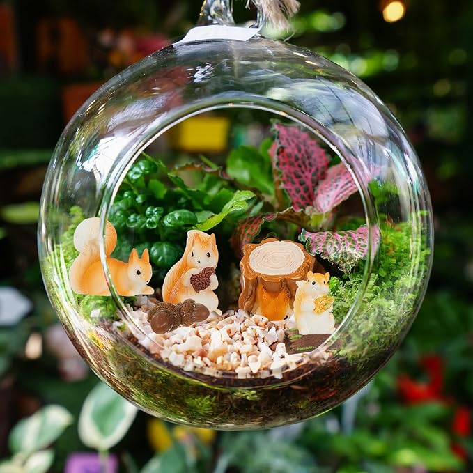 Maitys Miniature Squirrel Fall Christmas Mini Figurine Garden Accessories Tiny Resin Squirrel Fairy Plastic Miniature Things Figurines for Outdoor Garden Lawn Pot DIY Decorations(Novel Style)