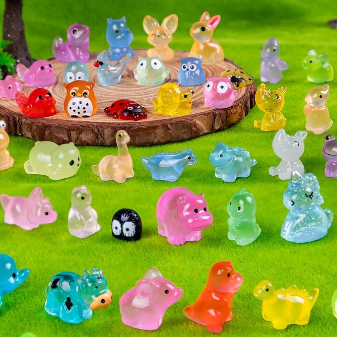 100 Pcs Glow in The Dark Mini Resin Animals - 50 Styles Bulk Tiny Animals Figures for Fairy Garden,Aquarium Decor,Party Favors,DIY Craft Trinkets