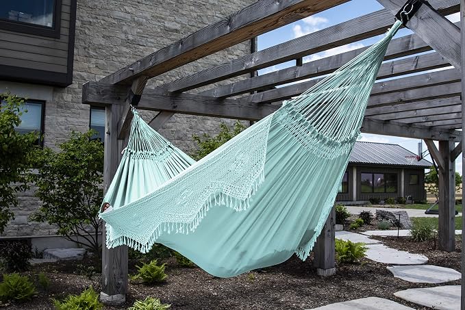 Vivere Authentic Brazilian Elegant Hammock (Copacabana)