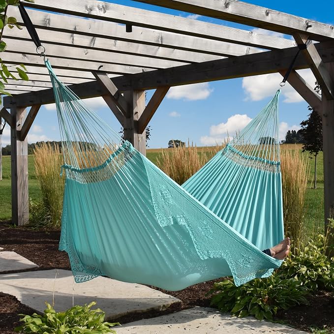Vivere Authentic Brazilian Elegant Hammock (Copacabana)