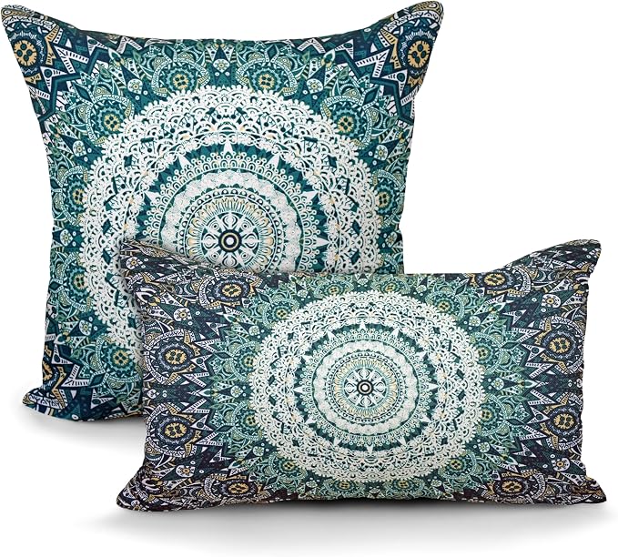 COZY TRENDS Decorative Indoor Outdoor Waterproof Throw Pillows with Inserts - Stylish Comfort for Your Patio Furniture, Garden Chairs, or Indoor Décor (18''X18'', Green)