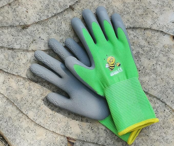 KDK Ages 3-5 Kids Gardening Gloves,Yard Work Gloves for Toddlers, Youth, Girls, Boys, Childrens, Soft Safety Rubber Gloves (XXXS Age 3-5, 1 Pair Green Bee)
