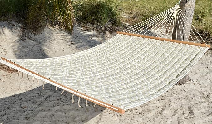 Quilted Hammock (Beige Pattern)