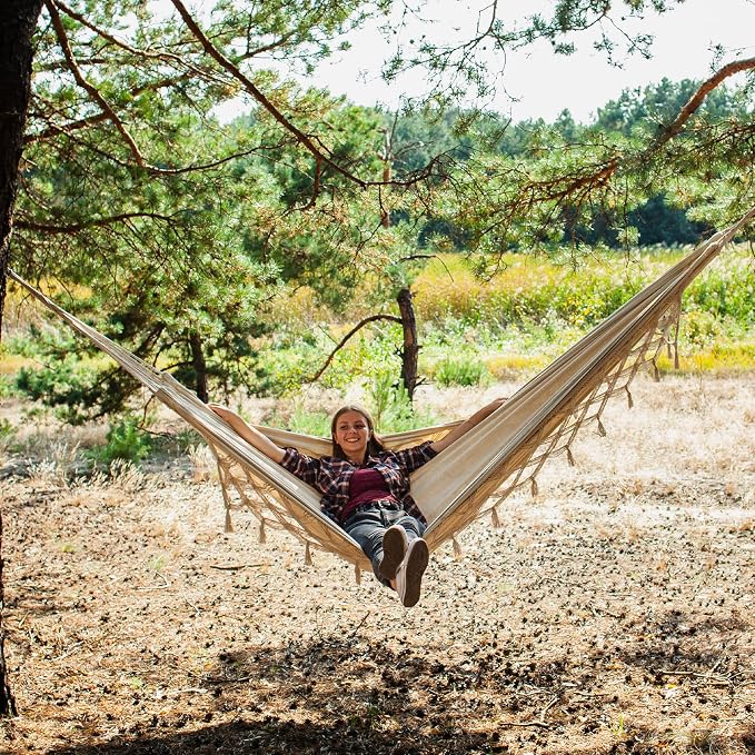 Bellzacasa Double Hammock, Heavy Duty 500 lb Load Capacity Tassels and Fishtail Knitting Portable Camping Hammocks with Mounting Straps for Outdoor Camping Patio Balcony Beige