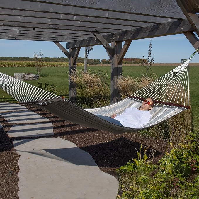 Vivere Fade Resistant Quilted Hammock with Spreader Bars - 450 lb Capacity (Dove)