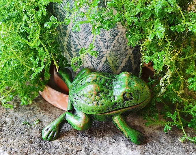 BSTGIFTS Iron Frog Key Hider - Outdoor Statue, Cast Iron, Green Frog, Hide a Key, Garden Decoration